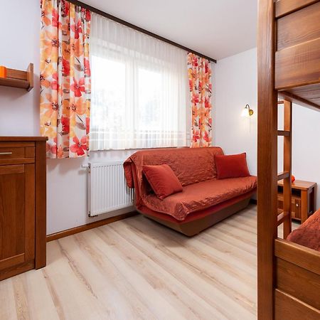 Nemo 2 Hotel Karwia Kültér fotó