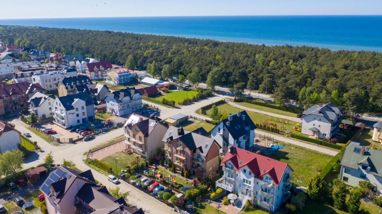 Nemo 2 Hotel Karwia Kültér fotó