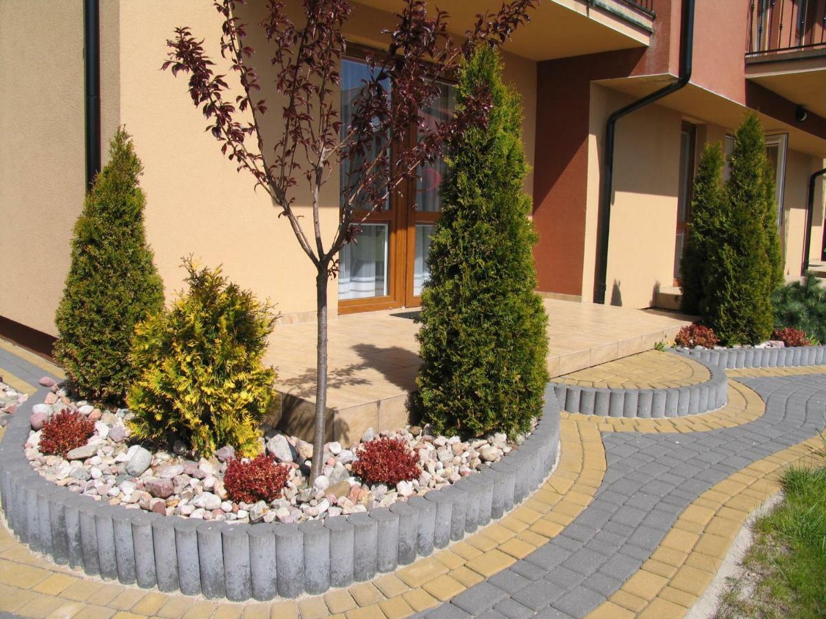 Nemo 2 Hotel Karwia Kültér fotó