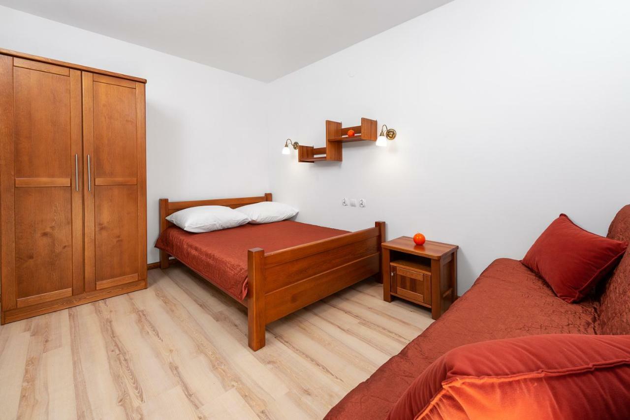 Nemo 2 Hotel Karwia Kültér fotó